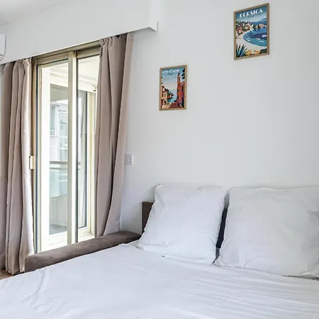 Le Chataignier Avec Terrasse Au Calme Et Appartement